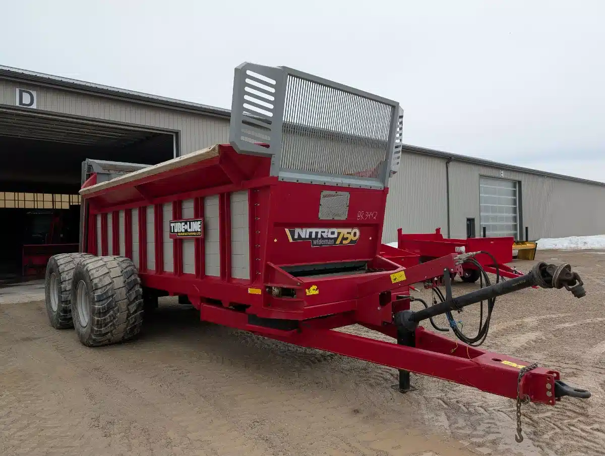 Gallery image 1 for 2020 Tubeline Manufacturing Ltd NITRO 750 Manure Spreader