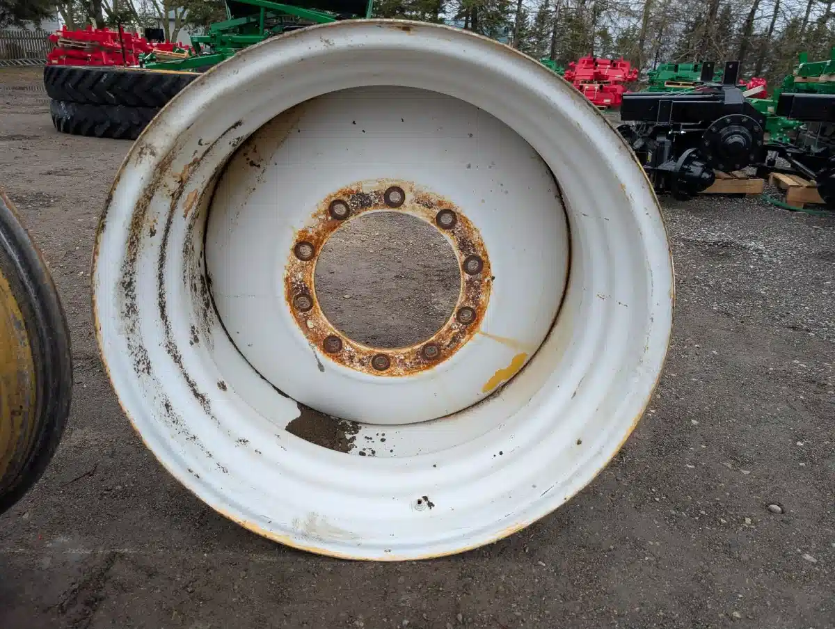 Gallery image 2 for Titan 27X32 Rims