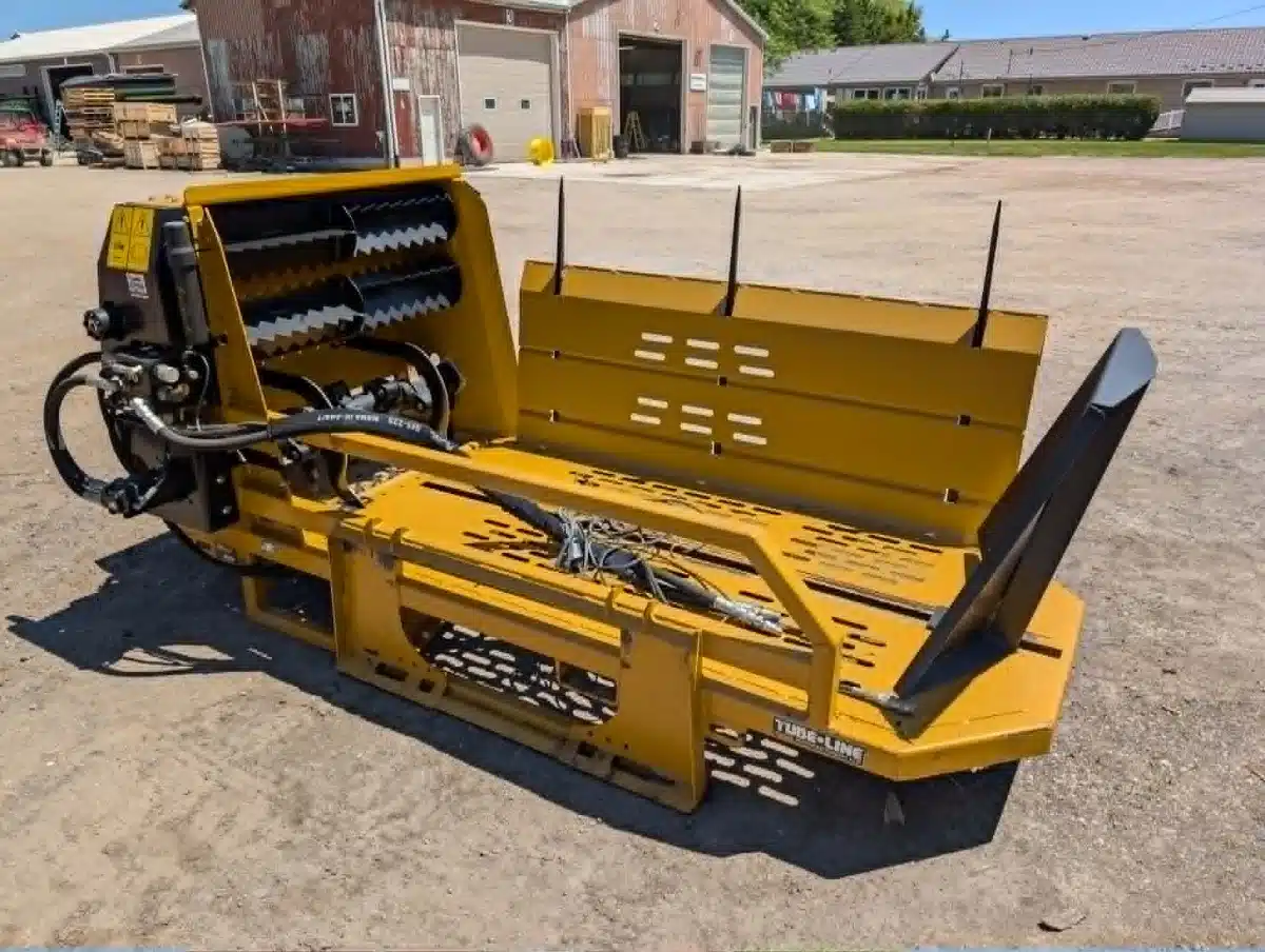 Gallery image 1 for 2022 Tubeline Manufacturing BALE BOSS 1 3720 Bale Processor
