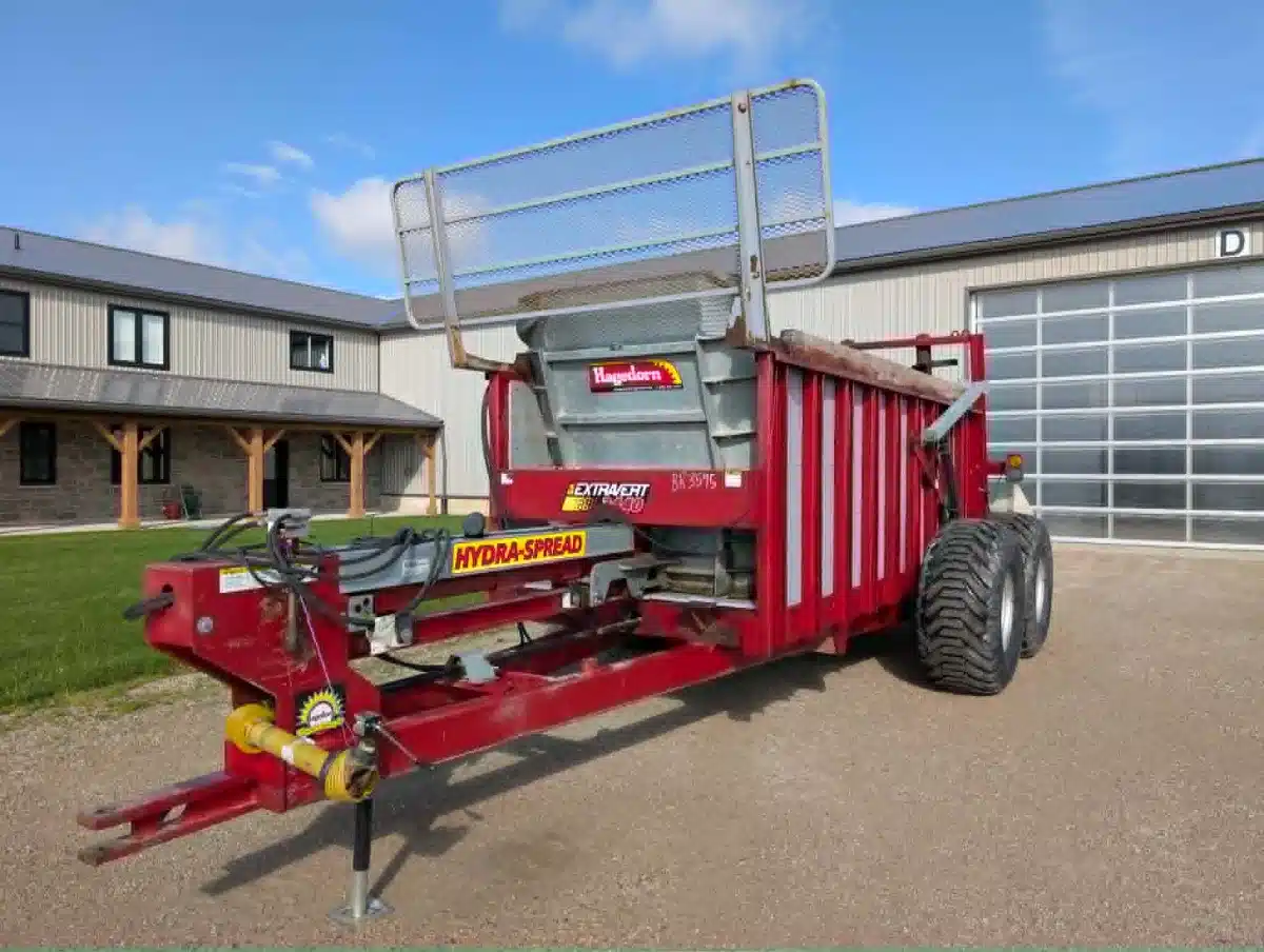 Gallery image 1 for 2008 Hagedorn 3440 Manure Spreader