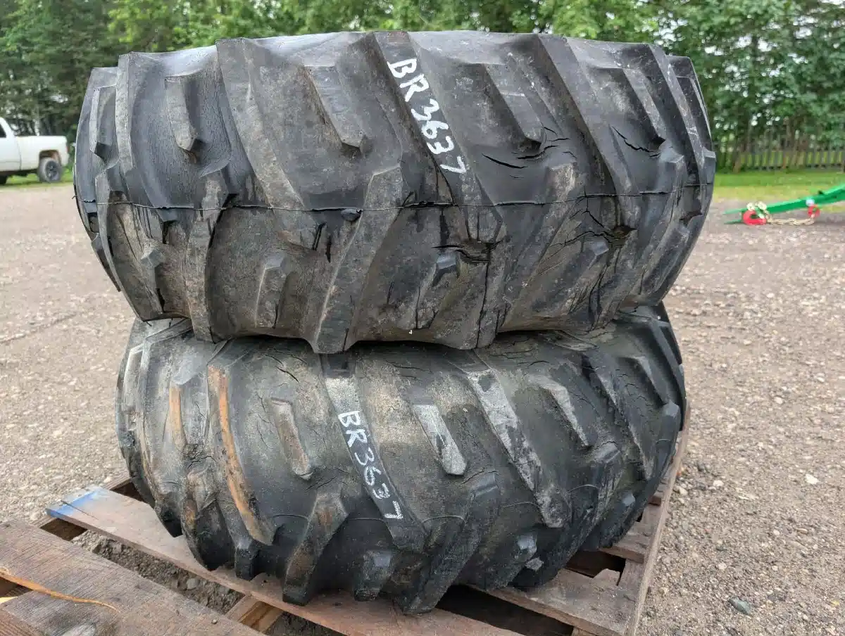 Gallery image 1 for Firestone 13.50-16.1 Tires & Rims