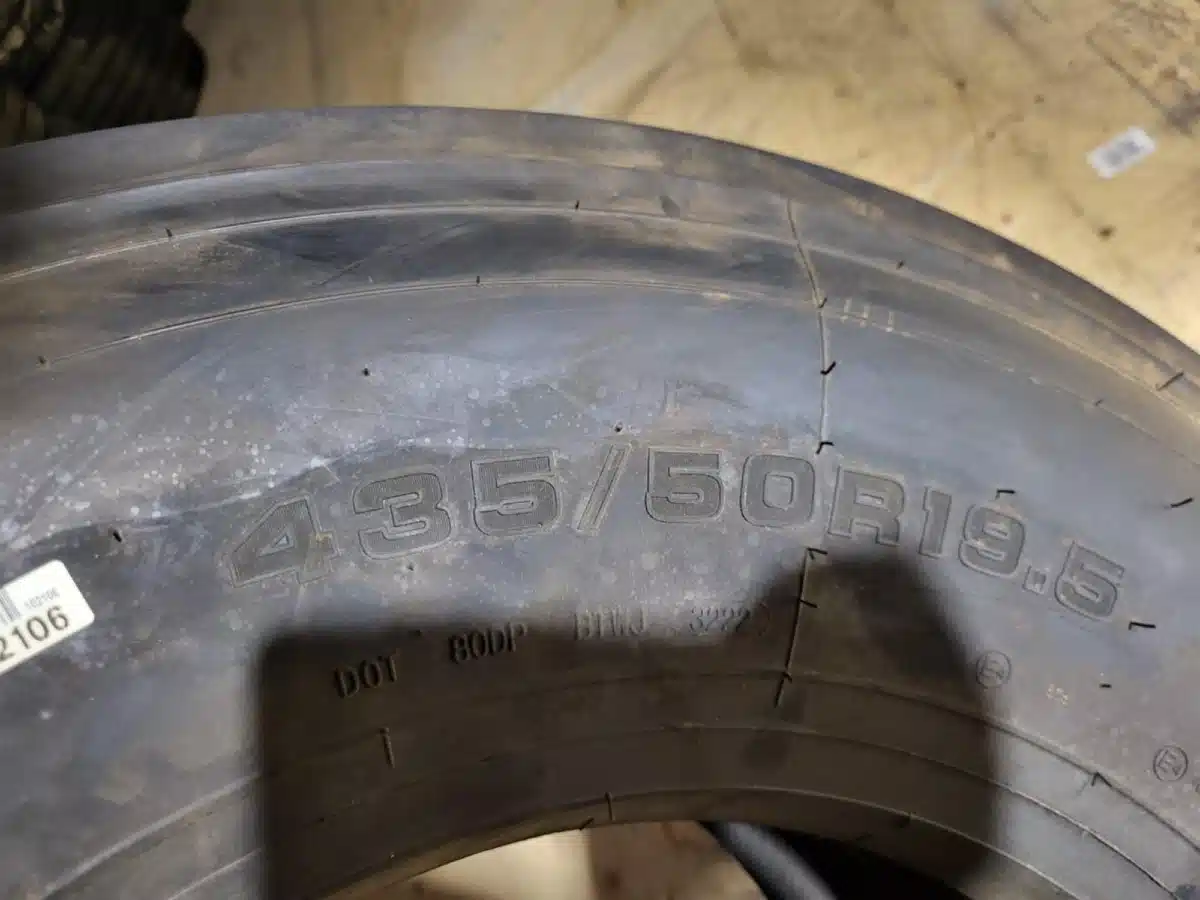 Gallery image 2 for New Boto 435/50R19.5 Tires