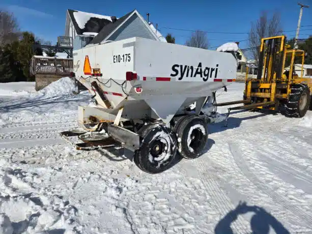 Gallery image 1 for Agrex AG500 Spreader - Fertilizer