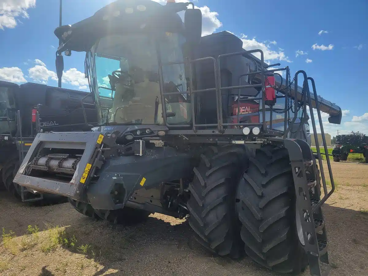 Gallery image 2 for 2019 Fendt IDEAL 9 Combine