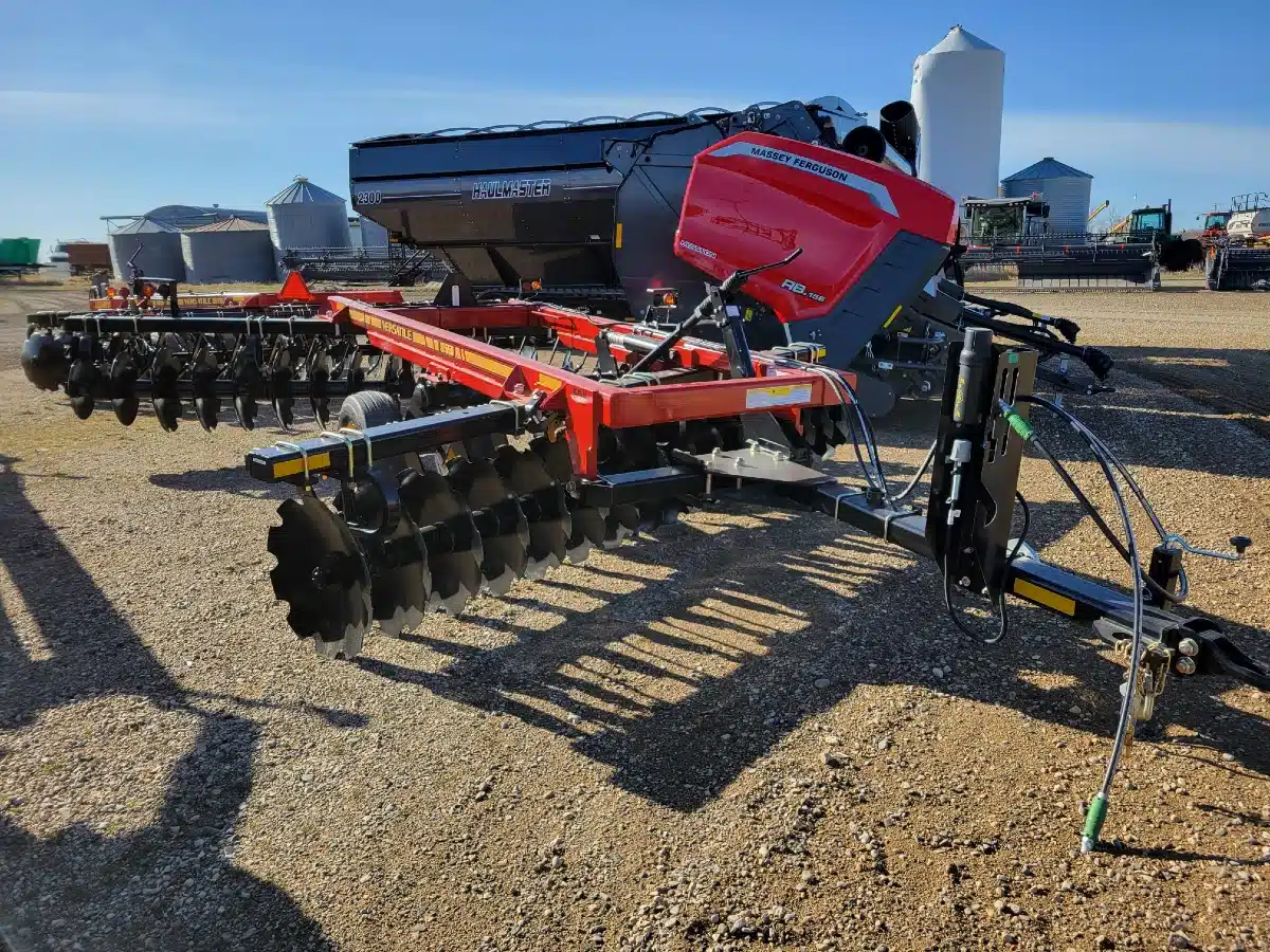 Gallery image 1 for New 2023 Versatile SD550 Disc