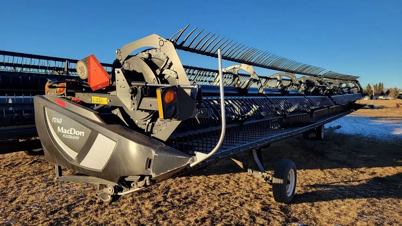 Gallery image 1 for Used 2021 MacDon FD140 Header - Draper
