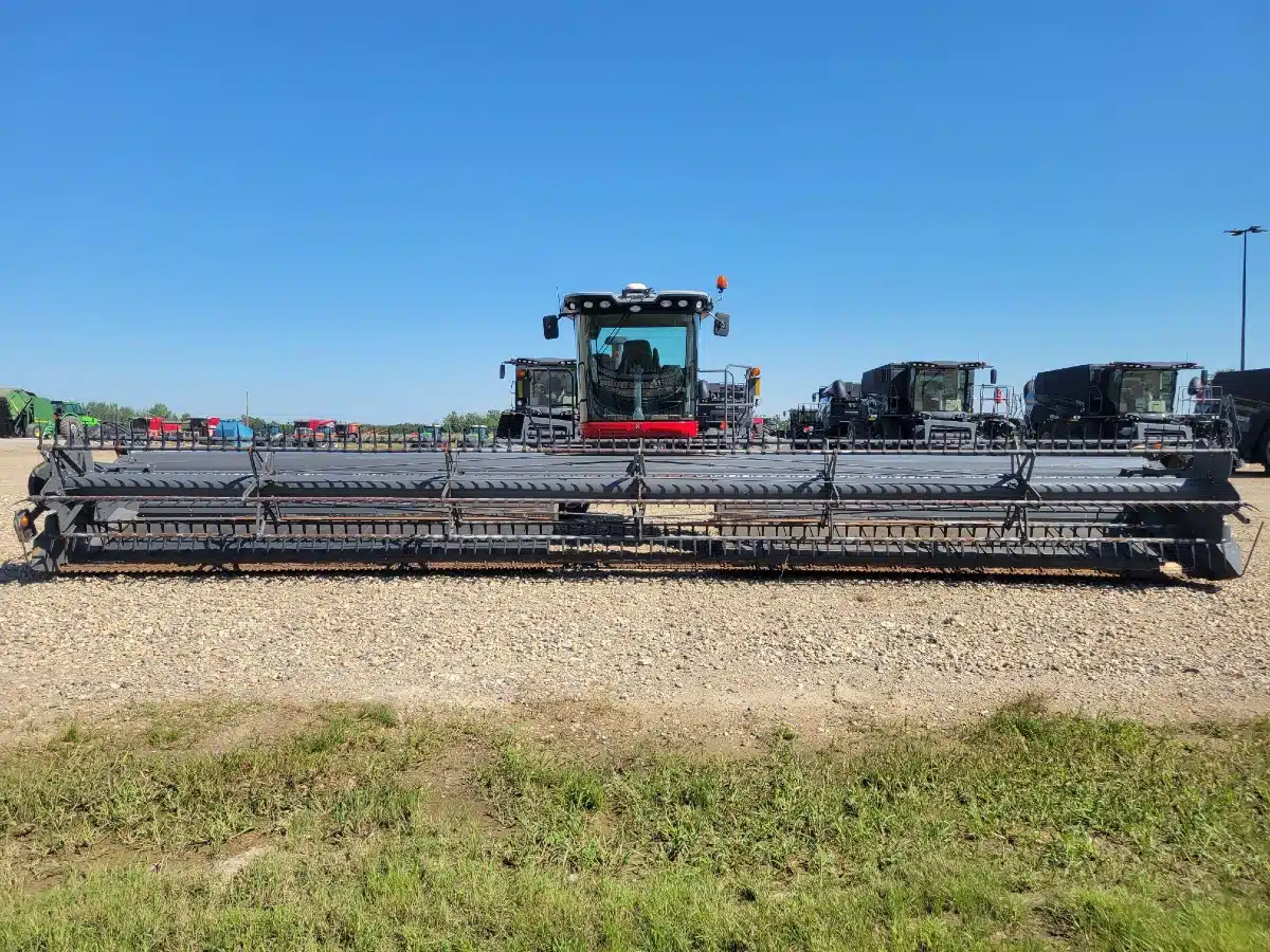 Gallery image 2 for Used 2016 Massey Ferguson WR9860 Windrower