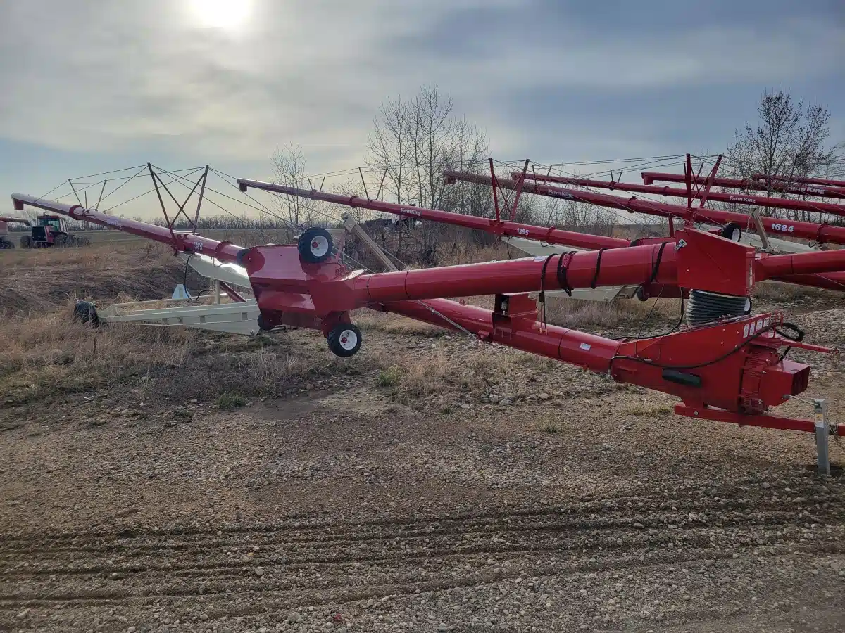 Gallery image 2 for 2023 Farm King Y1385 TMMR Grain Auger