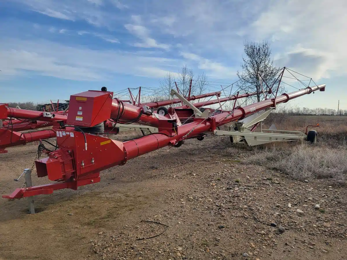 Gallery image 1 for New 2023 Farm King 1684 Grain Auger