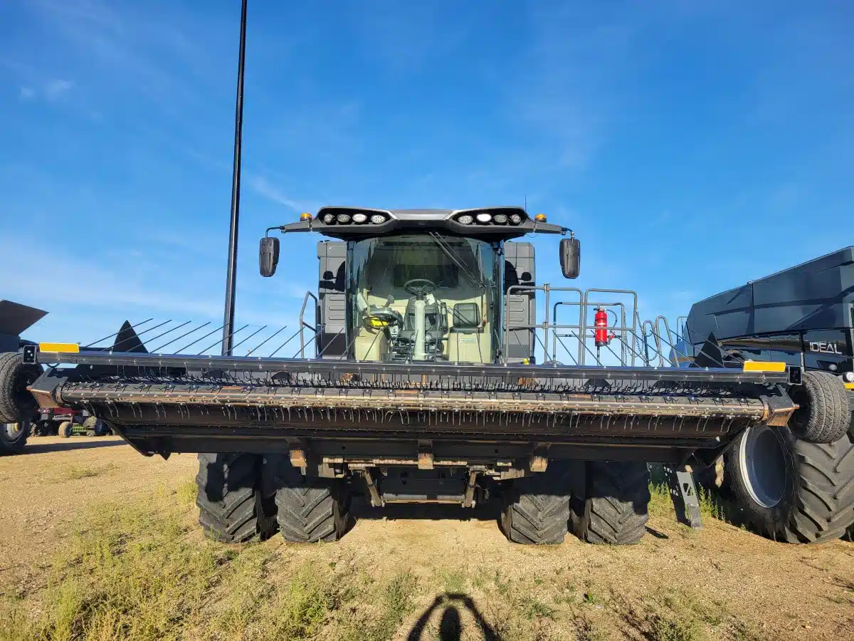 Gallery image 2 for Used 2021 Fendt IDEAL 9 Combine