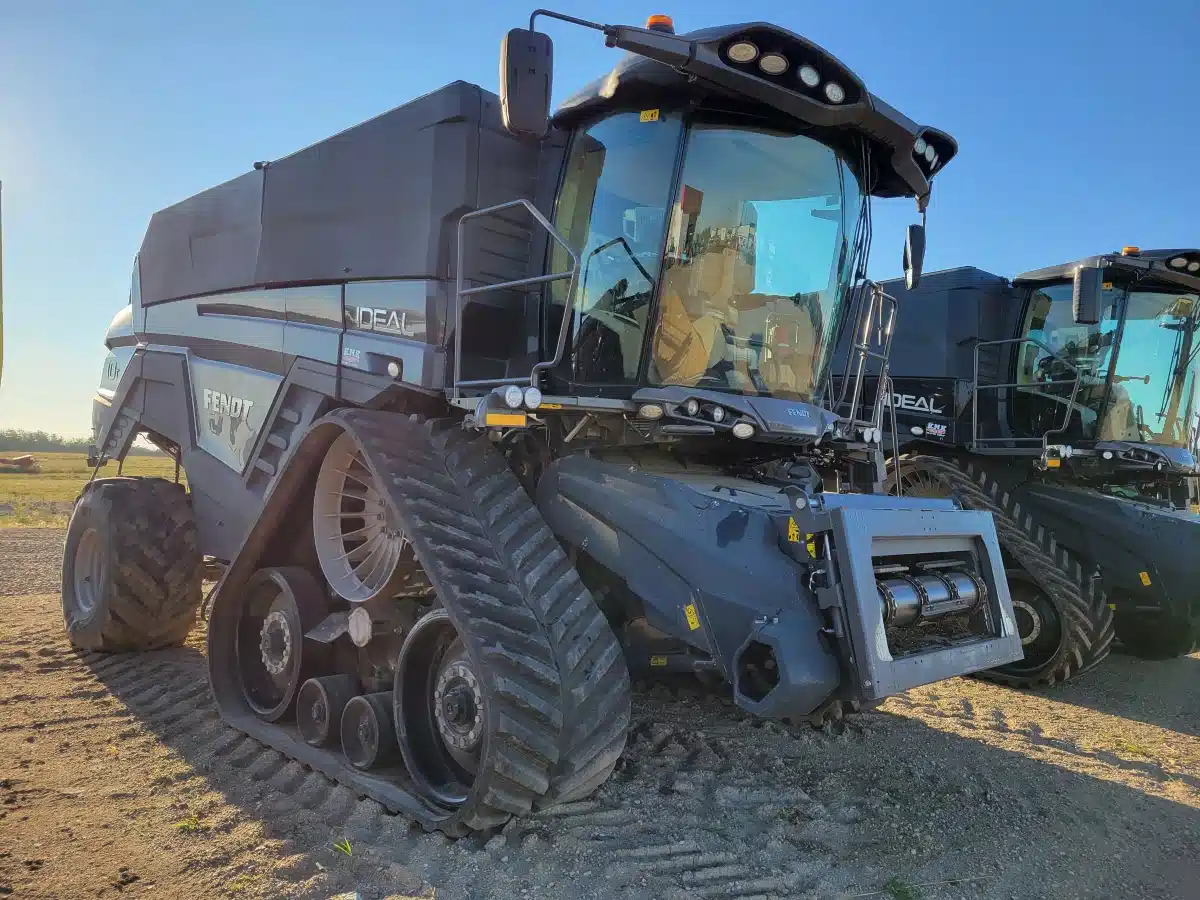 Gallery image 2 for Used 2020 Fendt IDEAL 10T Combine