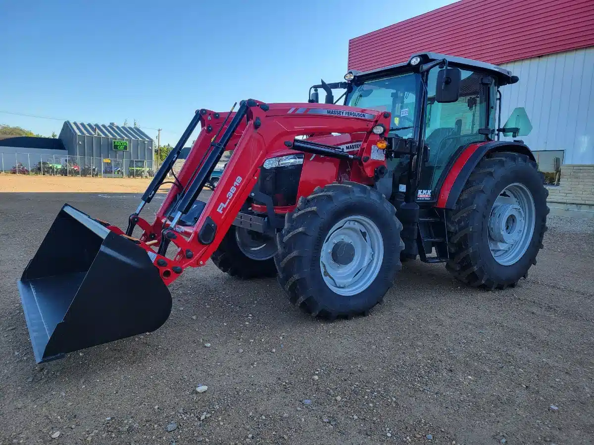 Gallery image 1 for New 2024 Massey Ferguson 6713 Tractor