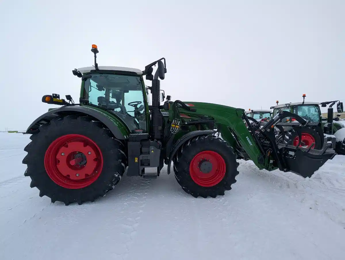 Gallery image 2 for 2020 Fendt FT718S4 Tractor