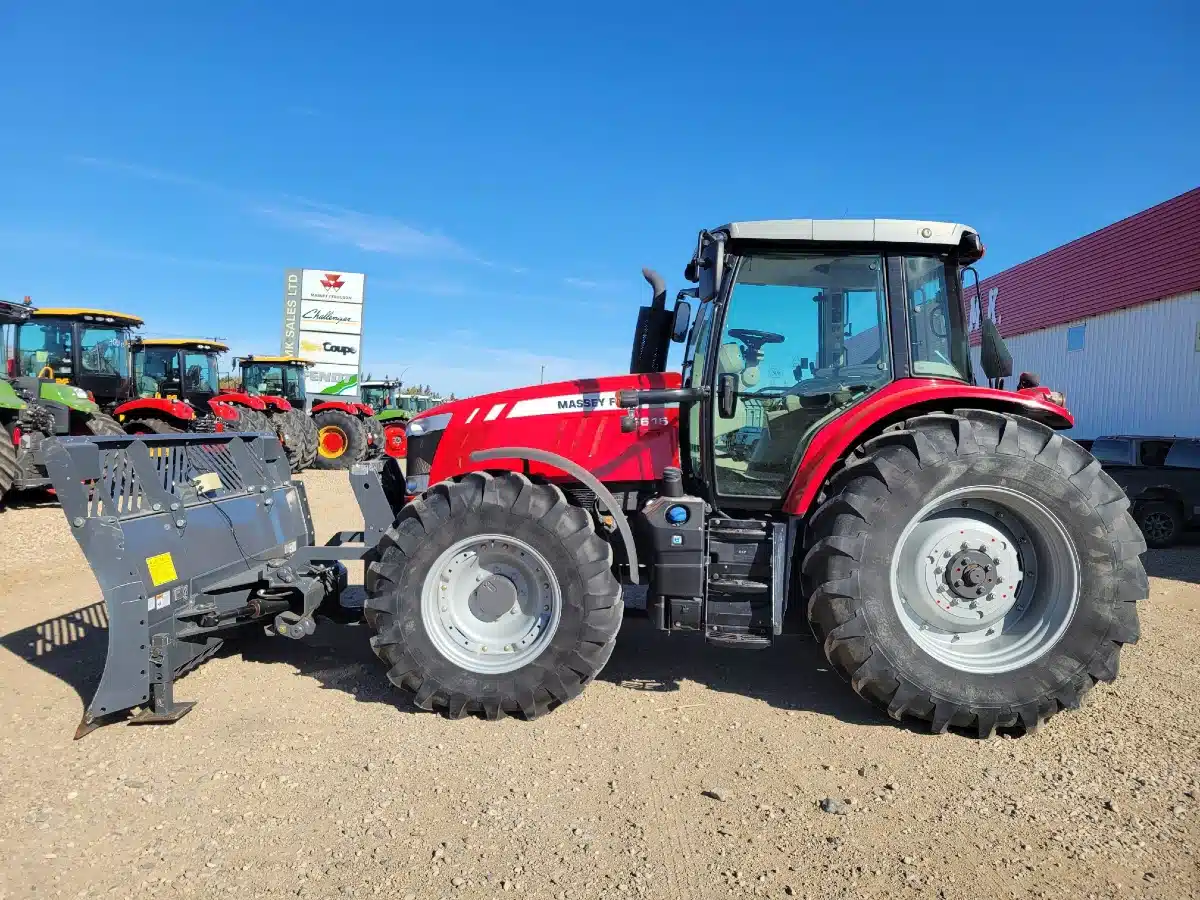 Gallery image 2 for Used 2014 Massey Ferguson 6615 Tractor