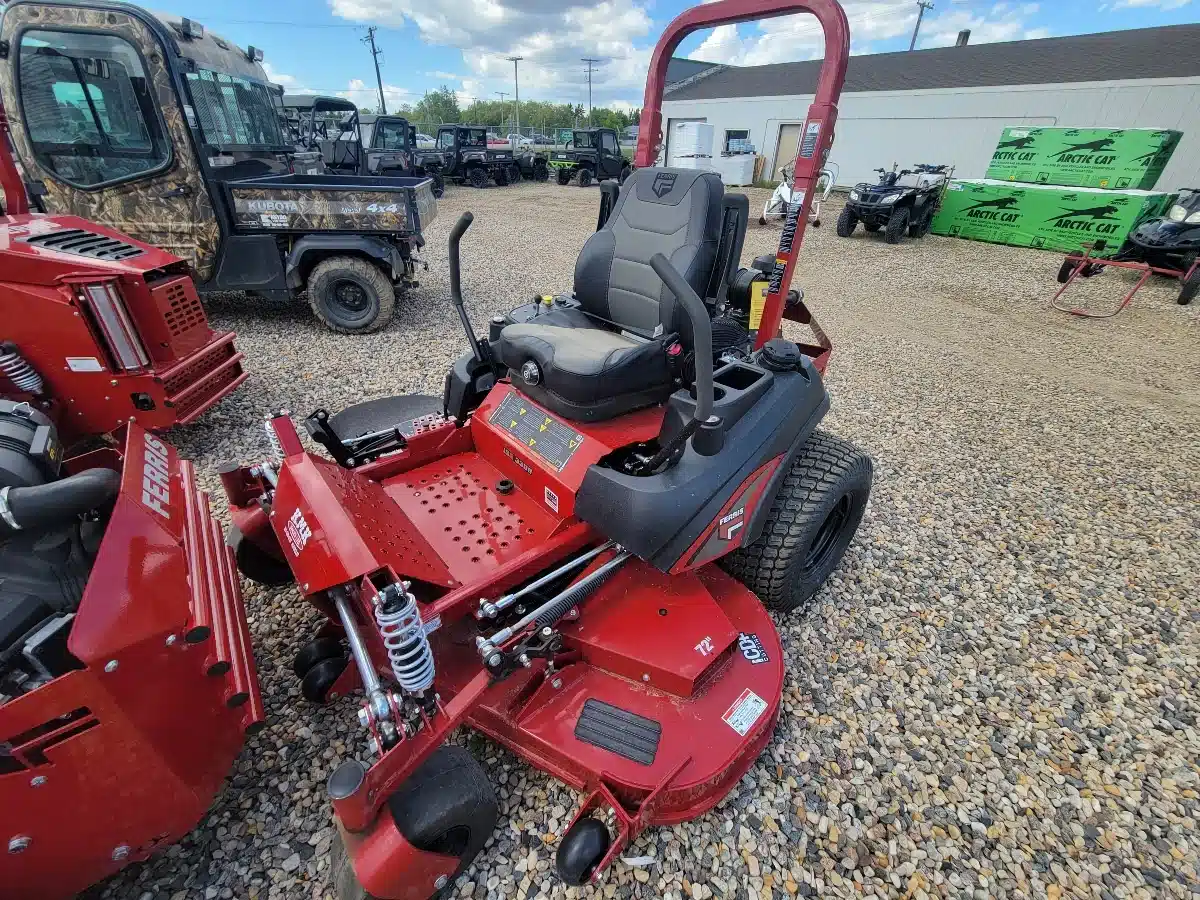 Gallery image 1 for 2025 Ferris ISX 3300 Mower - Zero Turn