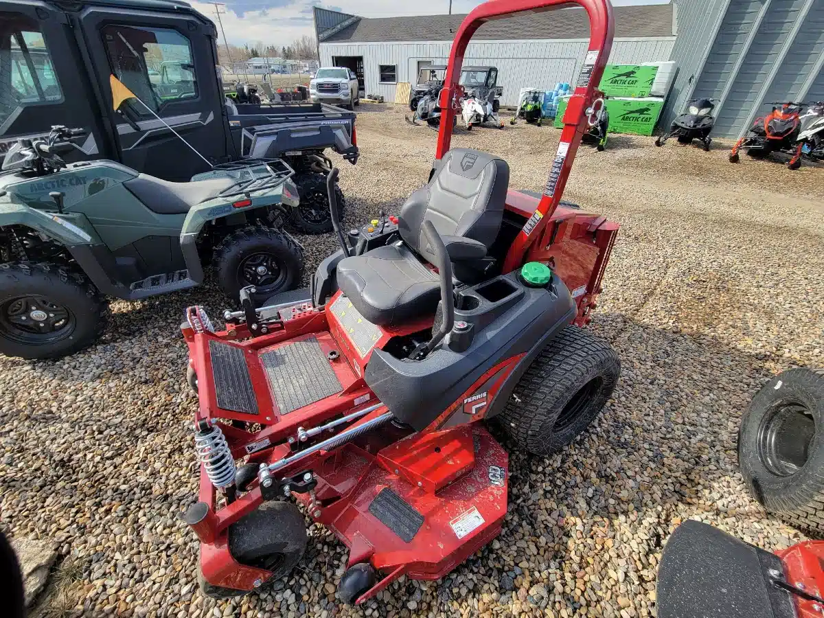 Gallery image 1 for 2025 Ferris IS 2600 Mower - Zero Turn