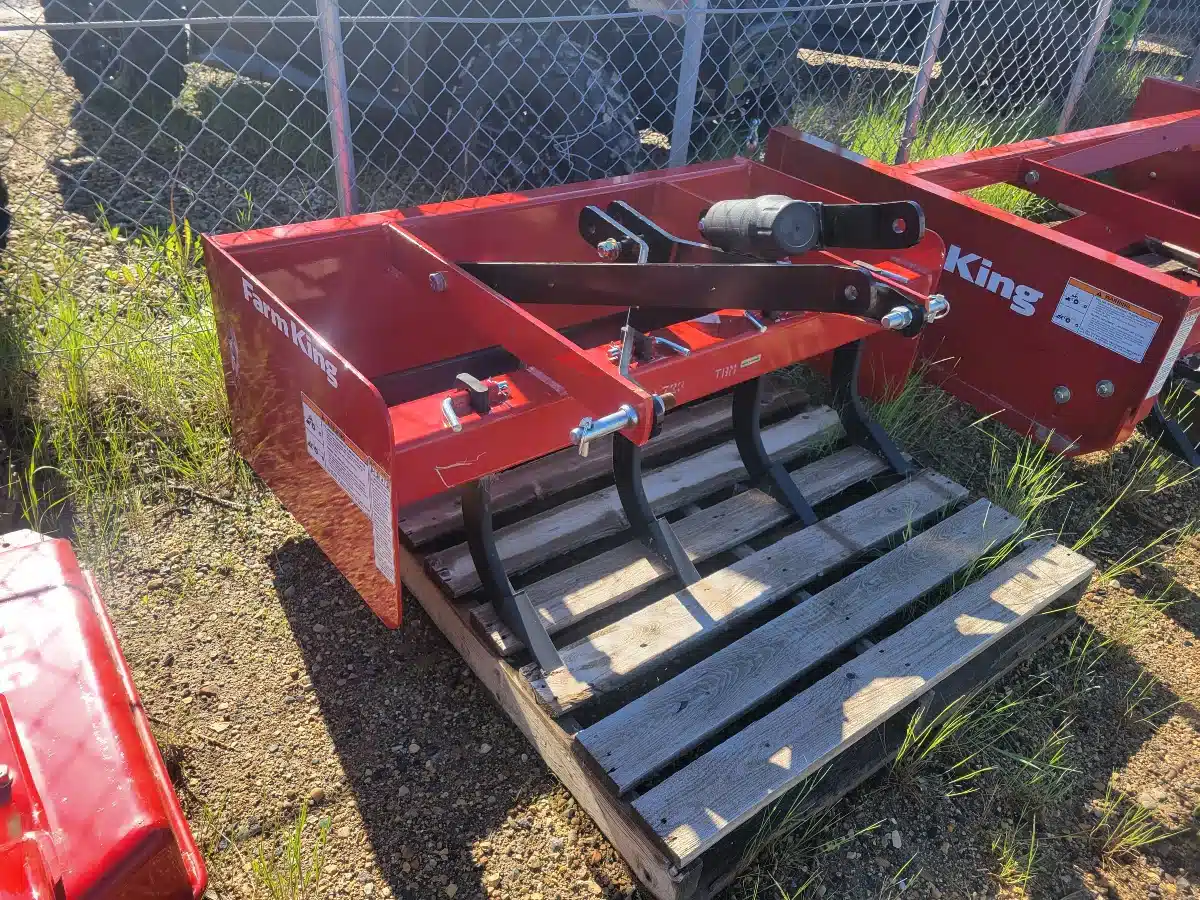 Photo de la Galerie 2 pour 2024 Farm King Y484BS Boîtes décapeuses