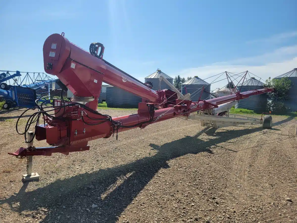 Photo de la Galerie 2 pour 2024 Farm King 16104 Vis à grain