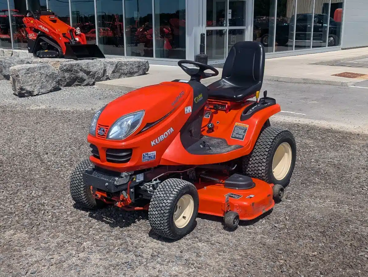 Used 2016 Kubota GR2120 Lawn Tractor