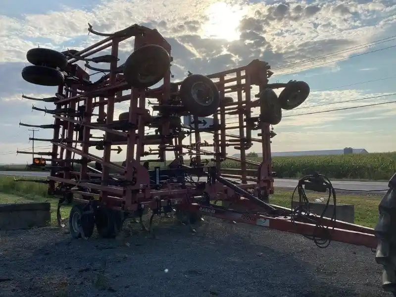 Gallery image 2 for Used 2008 Case IH 200 Cultivator