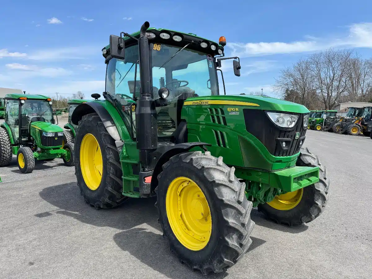 Gallery image 1 for Used 2019 John Deere 6110R Tractor