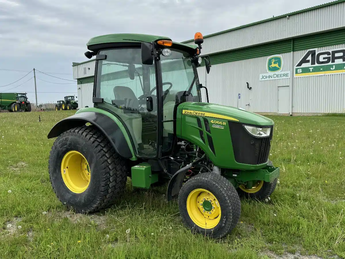 Gallery image 1 for Used 2019 John Deere 4066R Tractor