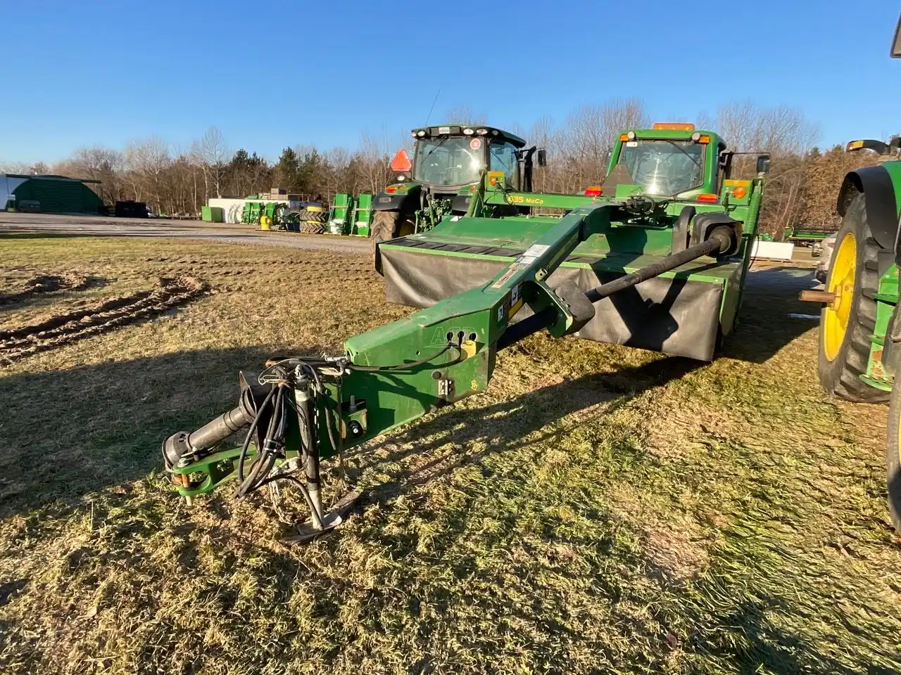 Gallery image 2 for Used 2017 John Deere 635 Disc Mower Conditioner