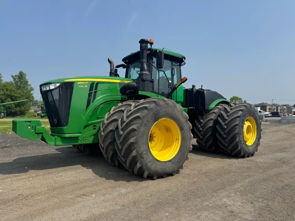 Gallery image 2 for Used 2019 John Deere 9520R Tractor