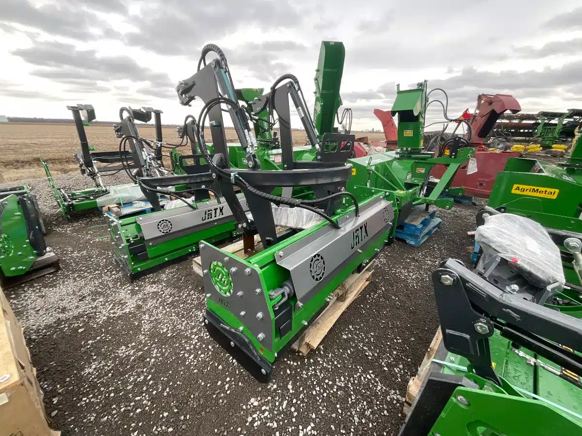 Gallery image 1 for Used 2022 Roberge 6-9.5 Blade