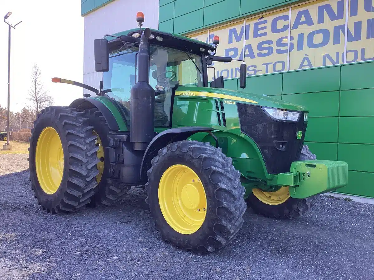 Photo de la Galerie 1 pour 2018 John Deere 7230R Tracteur