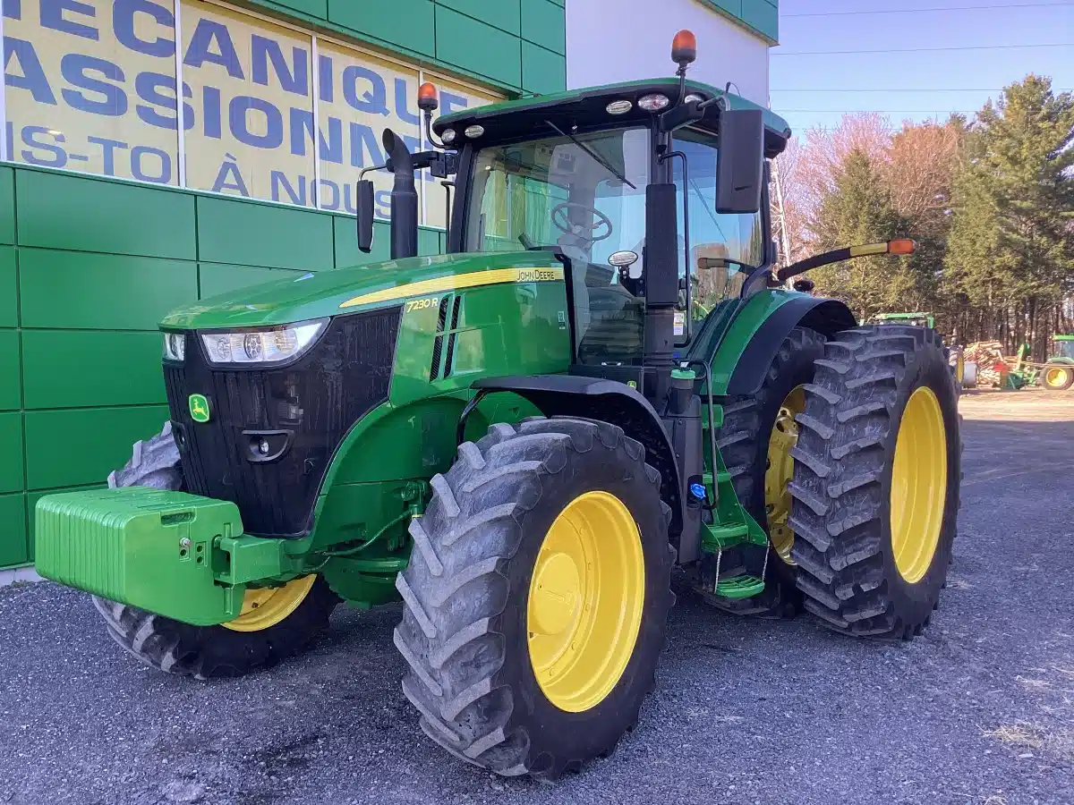 Photo de la Galerie 2 pour 2018 John Deere 7230R Tracteur