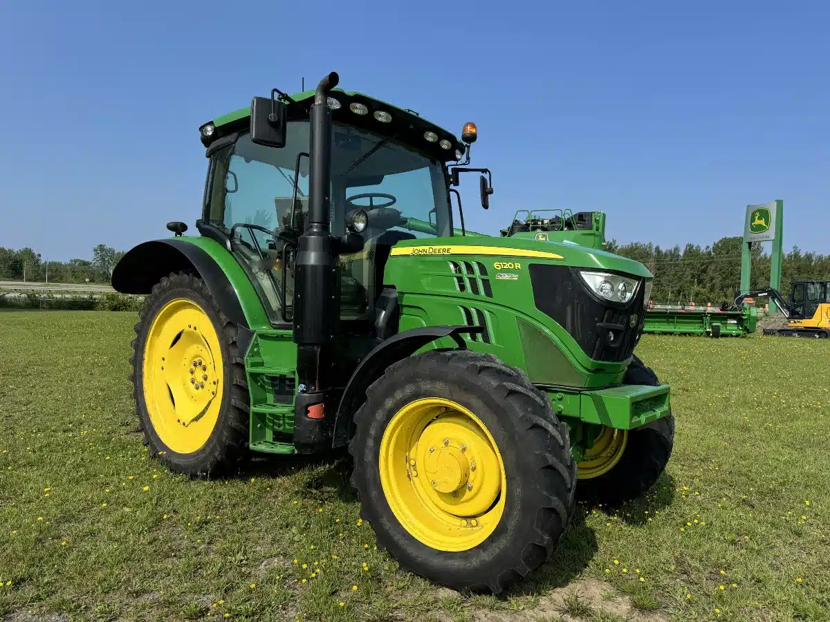 Gallery image 1 for Used 2021 John Deere 6120R Tractor