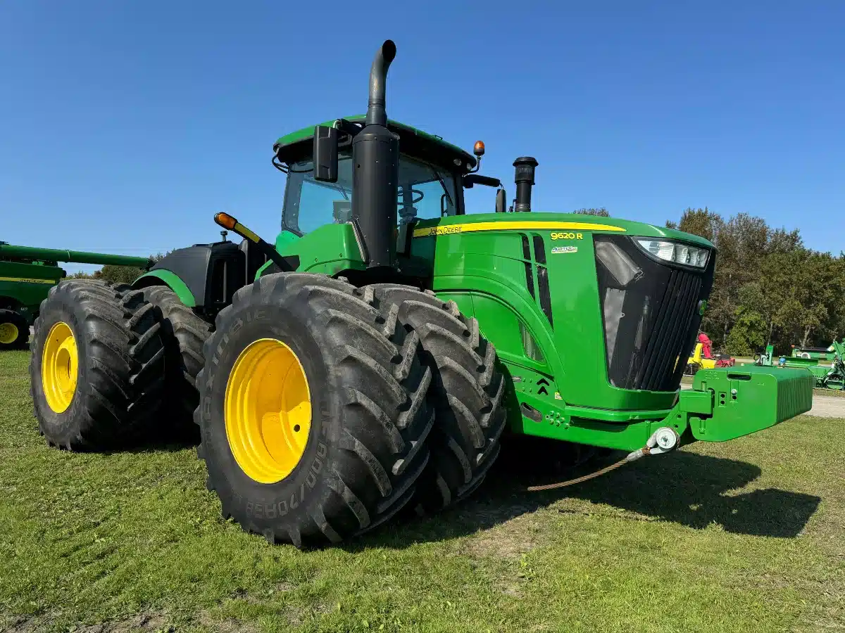 Gallery image 1 for Used 2019 John Deere 9620R Tractor