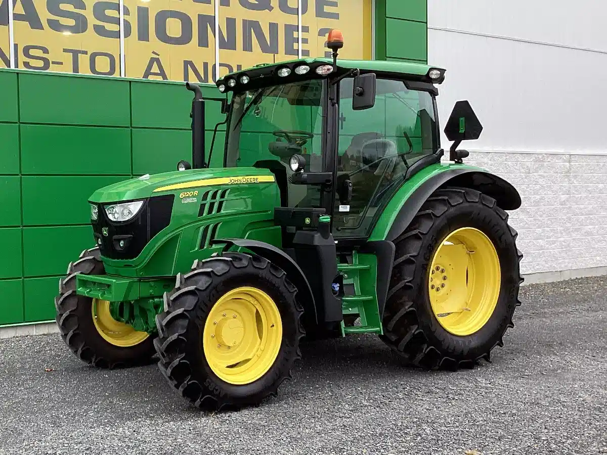 Gallery image 2 for Used 2022 John Deere 6120R Tractor