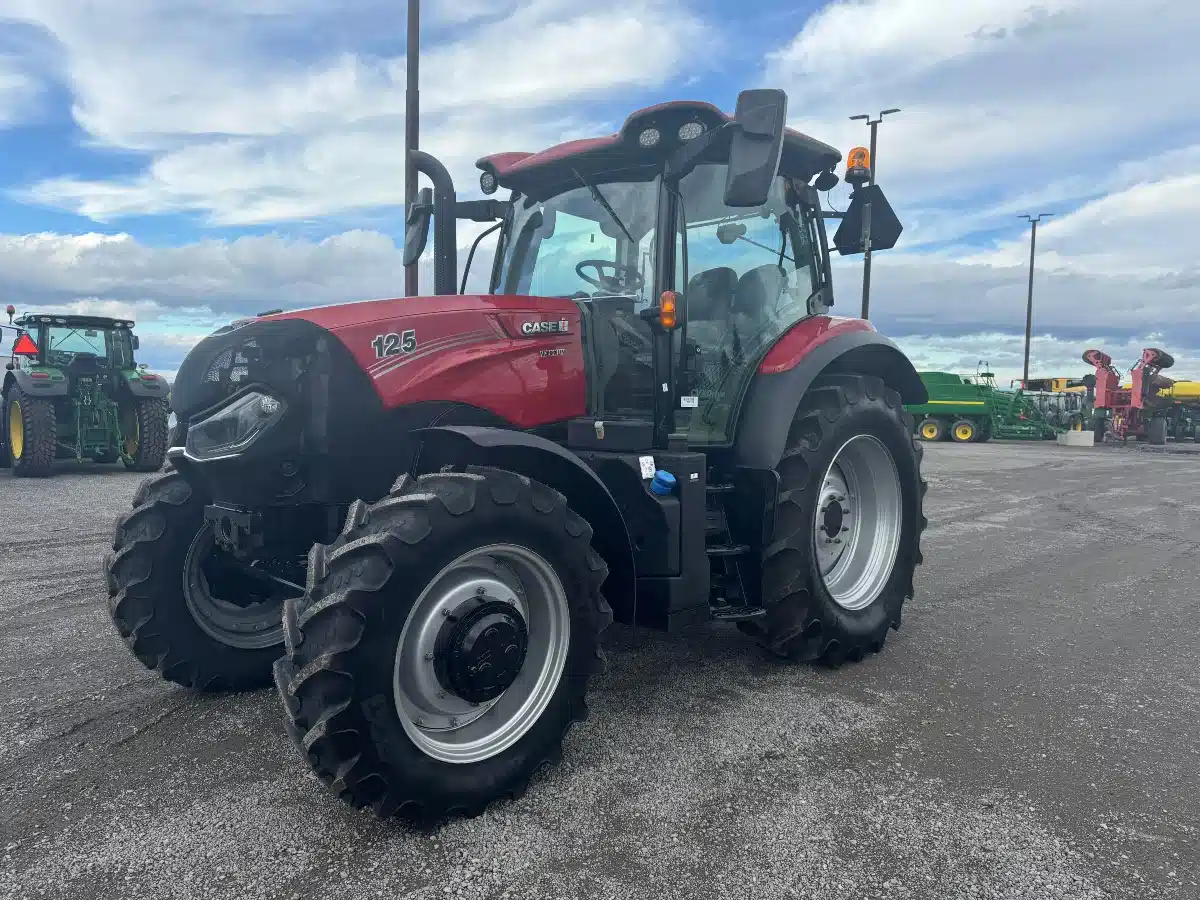 Gallery image 2 for Used 2021 Case IH MAXXUM 125 Tractor