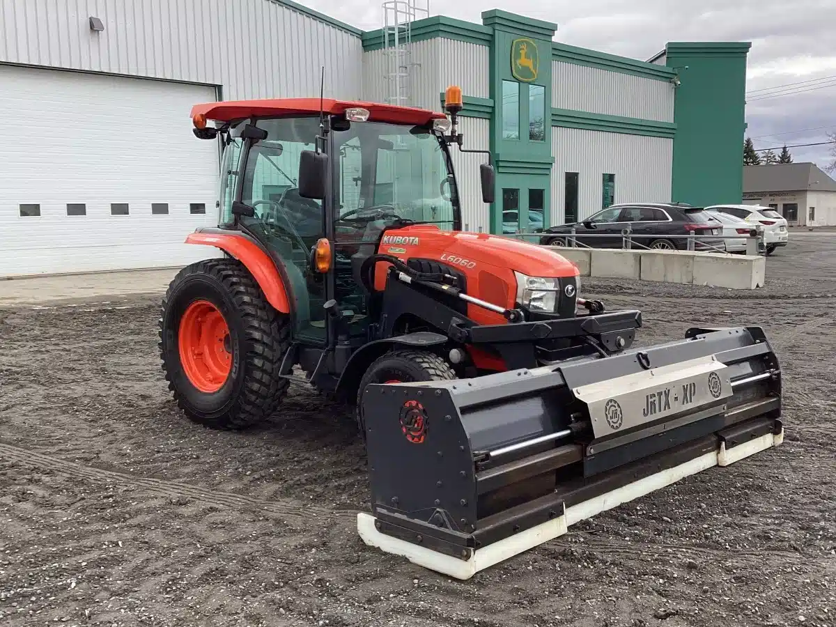 Gallery image 1 for Used 2017 Kubota L6060 Tractor