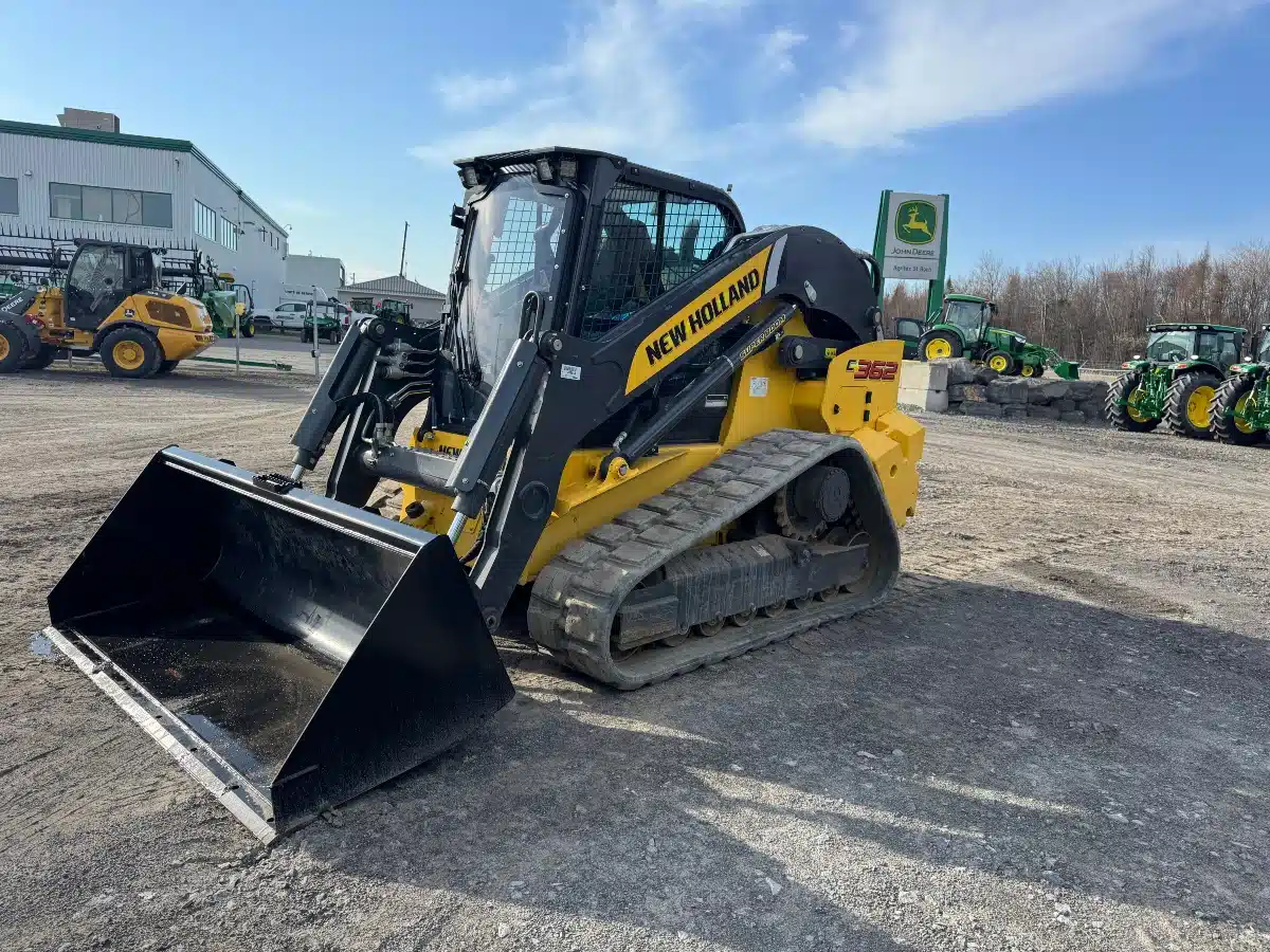 Gallery image 2 for Used 2022 New Holland C362 Track Loader