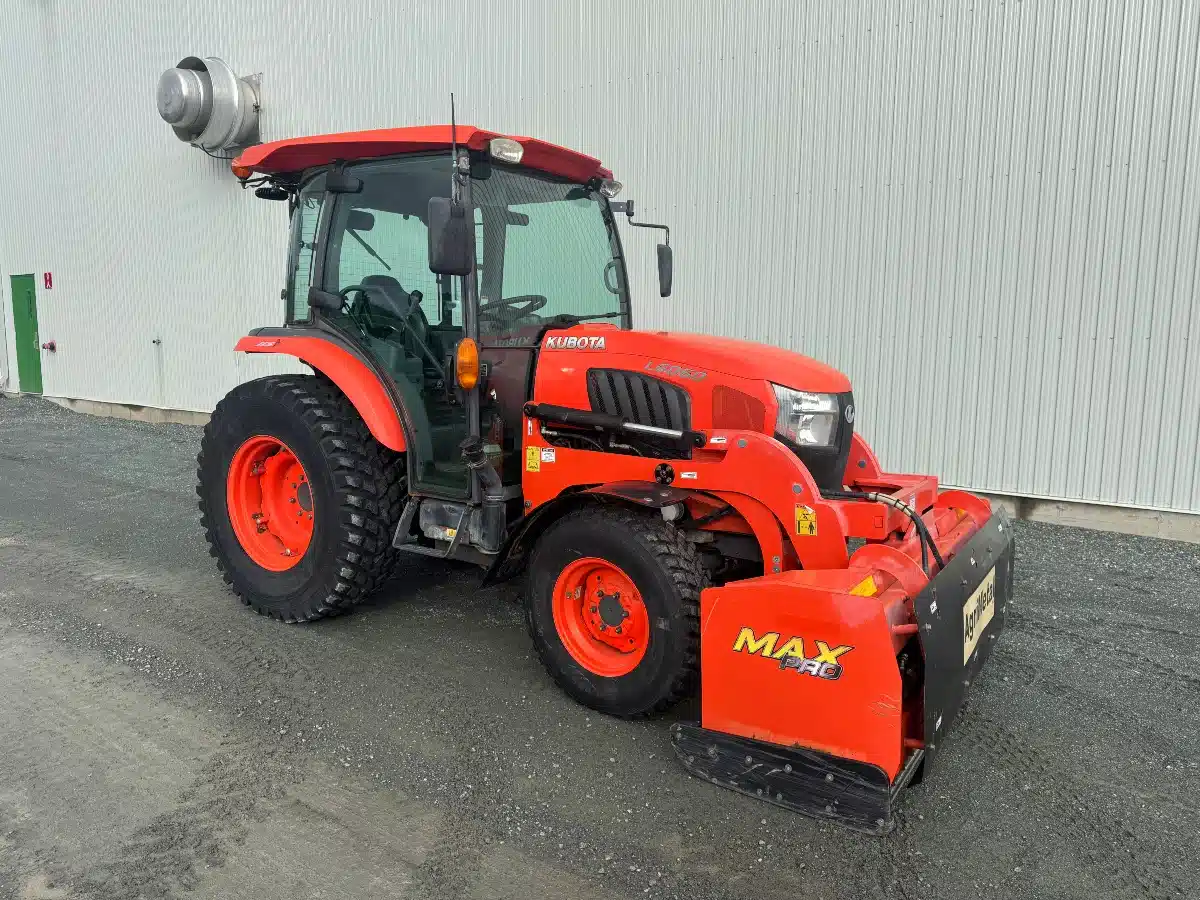 Gallery image 1 for Used 2019 Kubota L6060 Tractor