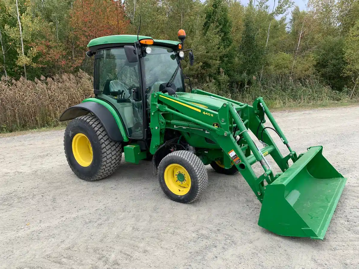 Gallery image 1 for Used 2019 John Deere 4066R Tractor
