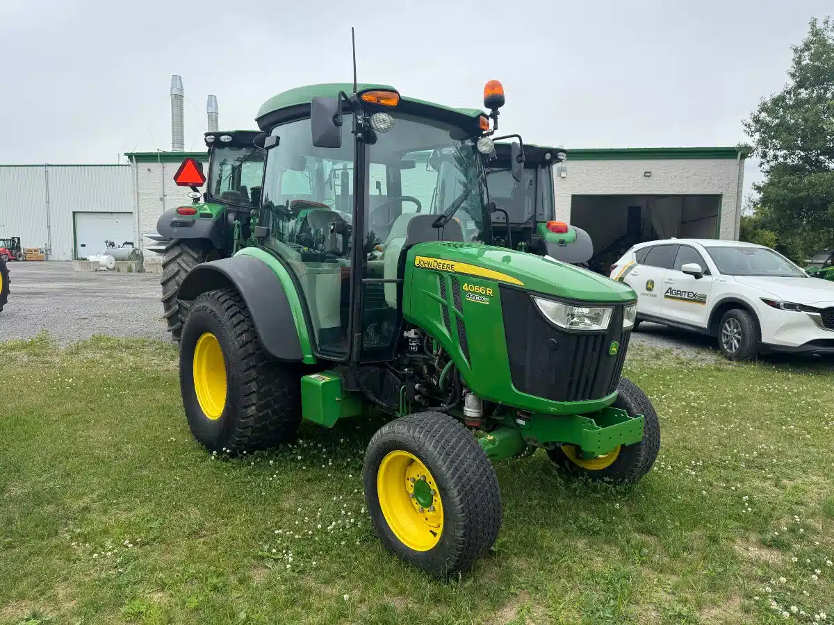 Gallery image 1 for Used 2019 John Deere 4066R Tractor