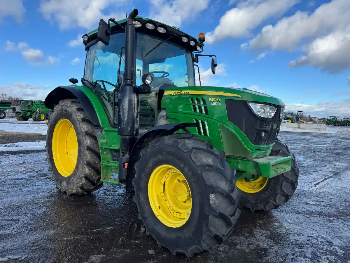 Gallery image 1 for Used 2020 John Deere 6110R Tractor