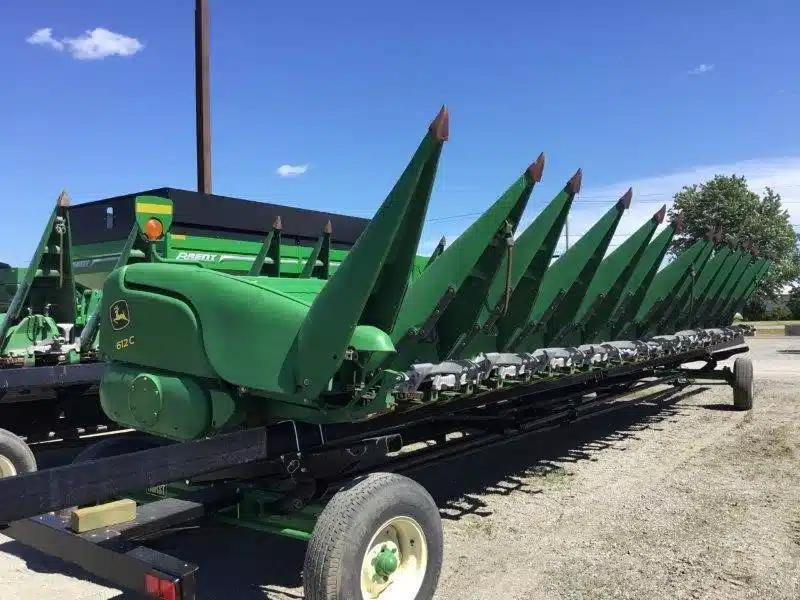 Gallery image 1 for Used 2008 John Deere 612C Header - Row Crop