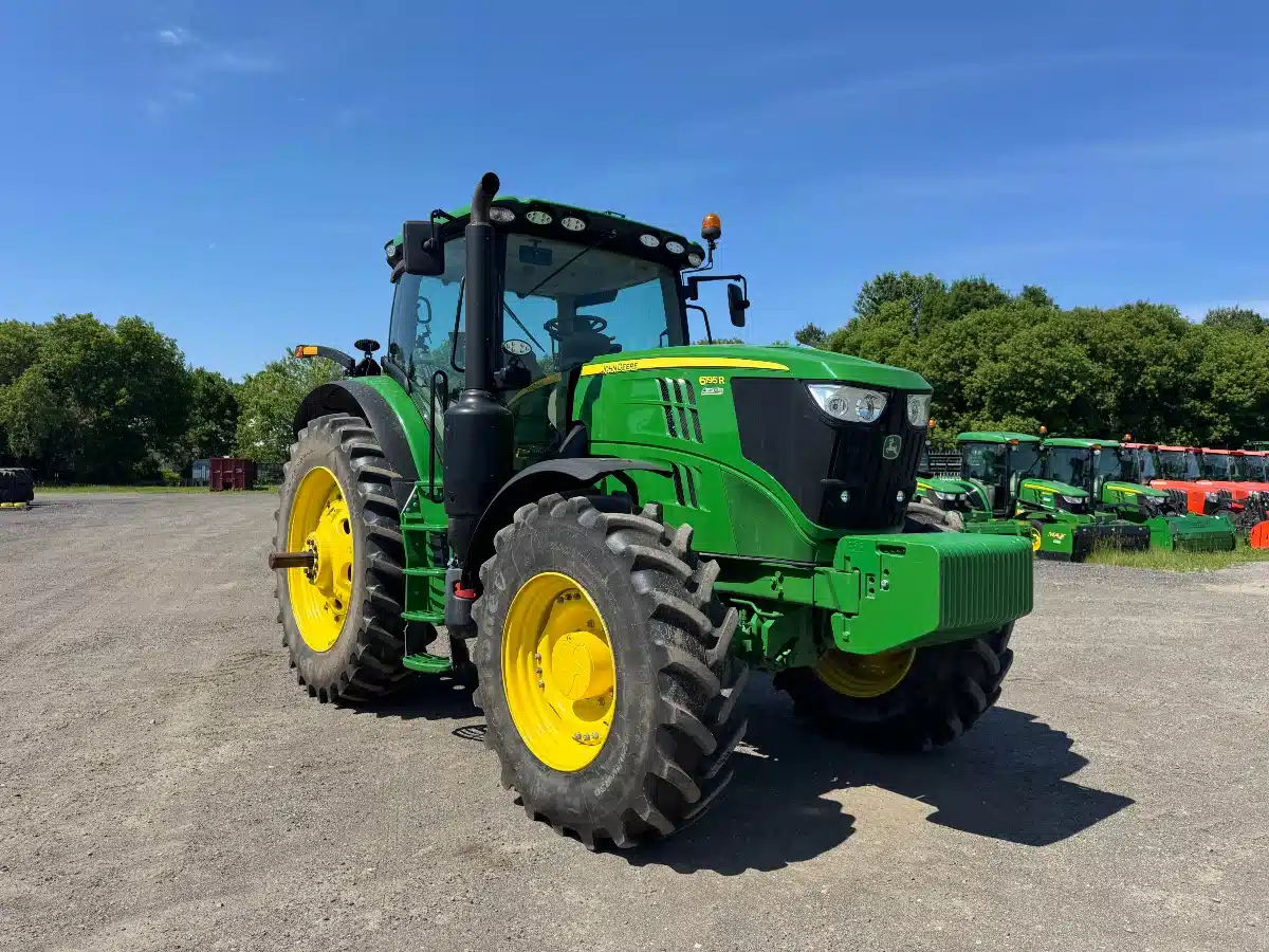 Gallery image 1 for Used 2022 John Deere 6195R Tractor