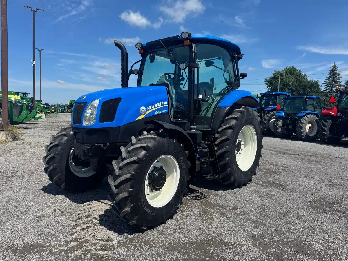 Gallery image 2 for Used 2013 New Holland T6.140 Tractor