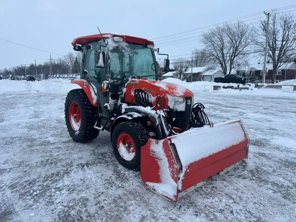 Gallery image 1 for 2019 Kubota L6060 Tractor