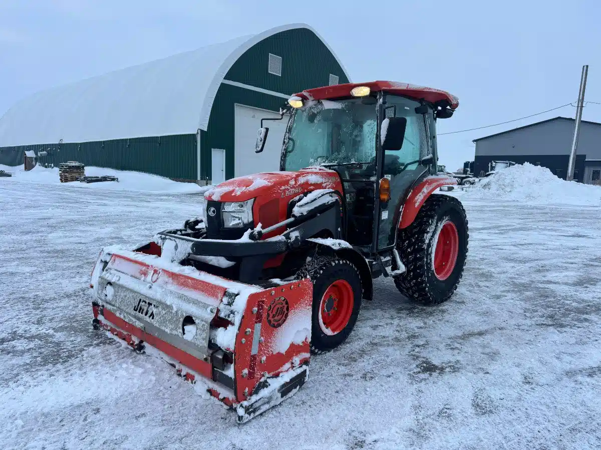 Gallery image 2 for 2021 Kubota L6060 Tractor