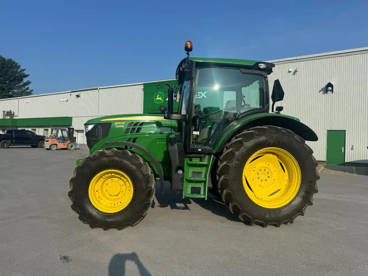 Gallery image 2 for Used 2020 John Deere 6110R Tractor