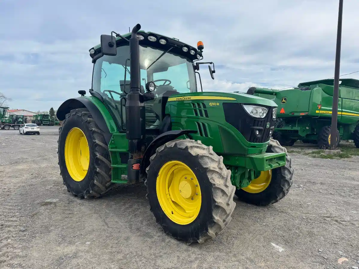 Gallery image 1 for Used 2020 John Deere 6110R Tractor