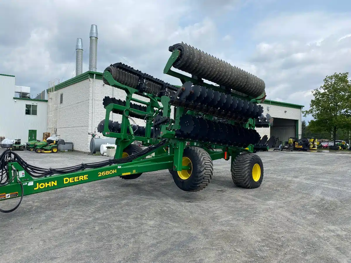 Gallery image 2 for Used 2022 John Deere 2680H Vertical Tillage