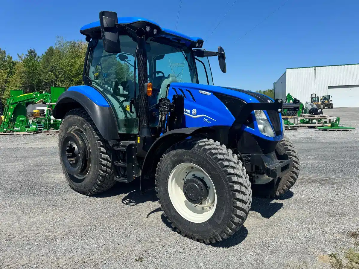 Gallery image 1 for Used 2023 New Holland T5.130 Tractor